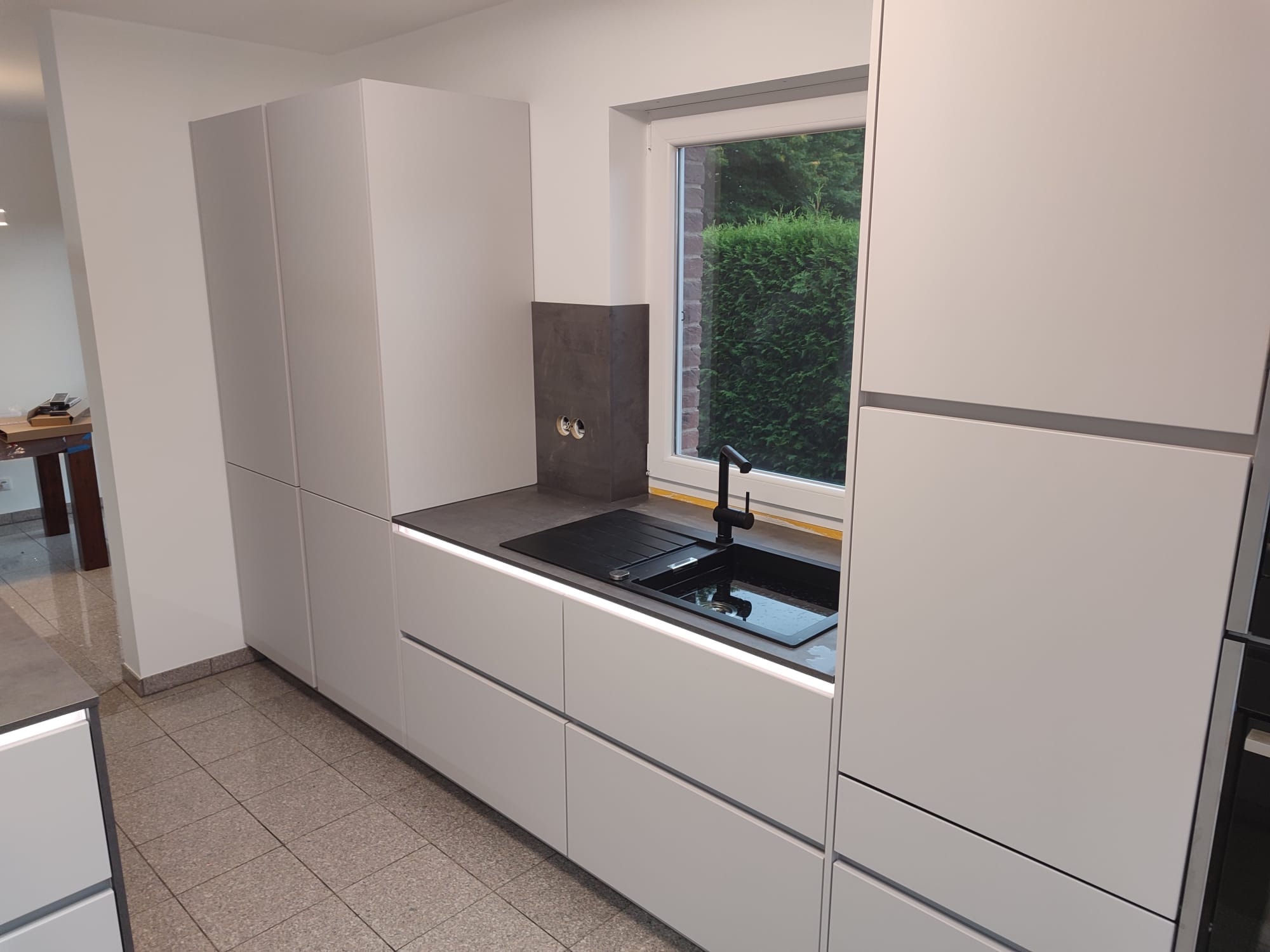 Küche mit Kochinsel